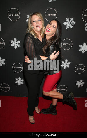 Los Angeles, Ca. 22 Okt, 2019. Melissa Joan Hart, Soleil Moon Frye, Es ist ein wundervolles Leben Saison Feier an STK Los Angeles, Kalifornien am 22. Oktober 2019. Credit: Faye Sadou/Medien Punch/Alamy leben Nachrichten Stockfoto