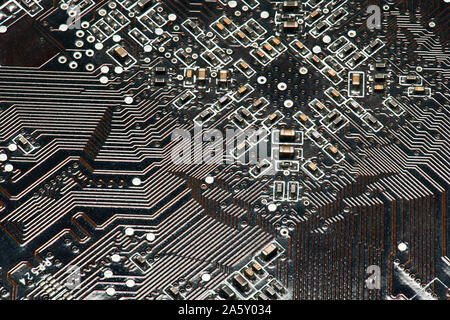 Leiterplatte und Microchip, oder cpu-closeup - elektronische Komponente für digitale Geräte, Konzept für die Entwicklung der elektrischen Stromkreis des Steuergeräts Stockfoto