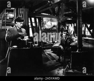 CELIA JOHNSON als Laura Jesson und Trevor Howard als Dr. Alec Harvey in KURZE BEGEGNUNG 1945 Regisseur David Lean aus dem Spiel von Noel Coward ein Noel Coward - Cineguild Produktion/Adler - Löwe Distributoren begrenzt Stockfoto