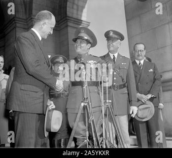 Sumner Welles, US-Staatssekretär mit kubanischen Führer und General Malin Craig, American Army Chief von Staf, 1938. Stockfoto