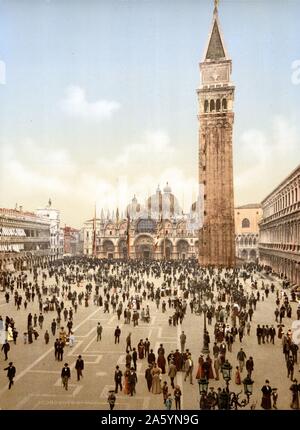 Markusplatz entfernt mit dem Campanile oder Turm, der im Jahre 1912, Venedig, Italien zwischen 1890 und 1900 zusammengebrochen. Stockfoto