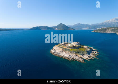 Luftaufnahme von mamula Insel fort, Bucht von Kotor Bucht der Adria Stockfoto