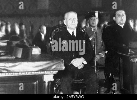 Francisco Largo Caballero (15. Oktober 1869 - vom 23. März 1946) war ein spanischer Politiker und Gewerkschafter. Er war einer der historischen Führer der spanischen Sozialistischen Arbeiterpartei (PSOE) und der Arbeitnehmer allgemein Union (UGT). In den Jahren 1936 und 1937 Caballero diente als Premierminister der Zweiten Spanischen Republik während des Spanischen Bürgerkriegs. Stockfoto