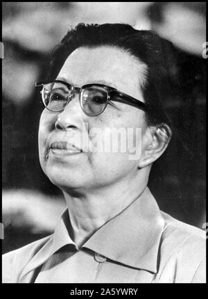 Foto von Jiang Qing (1914-1991), chinesische Schauspielerin und eine wichtige politische Figur während der Kulturrevolution. Sie war die vierte Frau von Mao Zedong, der Vorsitzende der kommunistischen Partei Chinas. Datierte 1976 Stockfoto