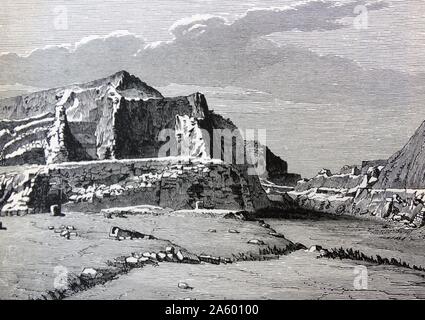 Gravur, die Darstellung der Mauern der Akropolis gehören zu Troja VII Stockfoto