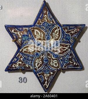 Glanz-Sterne Fliesen mit Cobalt und Türkis, aus dem Iran, Kashan. Vom 13. Jahrhundert Stockfoto