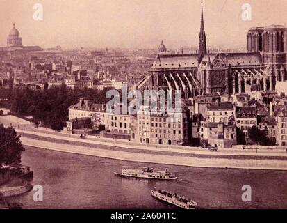 Fotodruck von der Kathedrale Notre-Dame aus dem Fluss, eine historische katholische Kathedrale auf der östlichen Hälfte des Île De La Cité im vierten Arrondissement von Paris. Vom 19. Jahrhundert Stockfoto