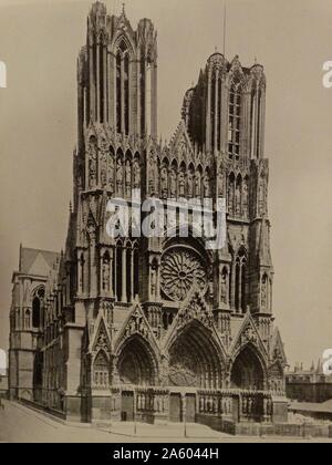 Fotodruck von der Kathedrale Notre-Dame, eine historische katholische Kathedrale auf der östlichen Hälfte des Île De La Cité im vierten Arrondissement von Paris. Vom 19. Jahrhundert Stockfoto