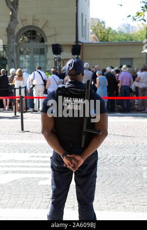 Frankreich, Paris, Sicherheit Schutz von La Ville de Paris, Eröffnung des Musée de la Libération de Paris, avenue du Général Leclerc und Place Denfert Rochereau, Rol Tanguy Stockfoto