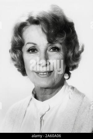 Porträt der französischen Schauspielerin Danielle Darrieux auf dem Satz der TV Film 'Marie, Marie" von François Chatel 1981 geleitet. Stockfoto