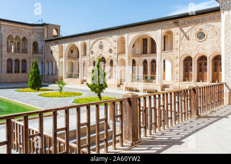 Tabatabai Haus, Innenhof, Kashan, Isfahan Provinz, Islamische Republik Iran, Naher Osten Stockfoto