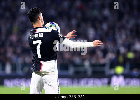 Torino, Italien. 22. Oktober 2019. Uefa Champions League Gruppe D. Fc Juventus vs FC Lokomotiv Moskva. Cristiano Ronaldo von Juventus Turin. Stockfoto