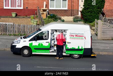 Nottingham City wohnungen Immobilie Instandhaltung van Nottingham England Großbritannien Stockfoto