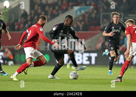 Bristol, UK. 23 Okt, 2019. Jonathan Leko von Charlton Athletic während der efl Sky Bet Championship Match zwischen Bristol City und Charlton Athletic an Ashton Gate, Bristol, England am 23. Oktober 2019. Foto von Dave Peters. Nur die redaktionelle Nutzung, eine Lizenz für die gewerbliche Nutzung erforderlich. Keine Verwendung in Wetten, Spiele oder einer einzelnen Verein/Liga/player Publikationen. Credit: UK Sport Pics Ltd/Alamy leben Nachrichten Stockfoto