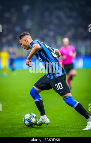 Mailand, Italien, 23.Okt 2019, #30 sebastiano Esposito (FC Internazionale) während der Champions League Spiel zwischen Inter v Borussia Dortmund in Mailand San Siro - 23 10 2019 Während - Fussball Champions League Männer Meisterschaft - Credit: LPS/Fabrizio Carabelli/Alamy leben Nachrichten Stockfoto