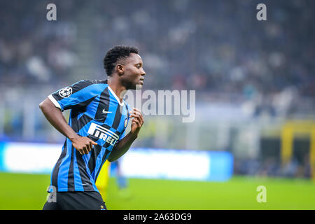 Mailand, Italien. 23 Okt, 2019. 18 kwadwo Asamoah (FC Internazionale) während der Champions League Spiel zwischen Inter v Borussia Dortmund in Mailand San Siro - 23 10 2019 während Fussball Champions League Männer Meisterschaft in Mailand, Italien, 23. Oktober 2019 - LPS/Fabrizio Carabelli Credit: Fabrizio Carabelli/LPS/ZUMA Draht/Alamy leben Nachrichten Stockfoto