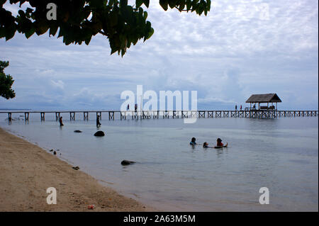 Pantai Kucing Marantale Strand, Parigi Moutong, Central Sulawesi, Indonesien Stockfoto