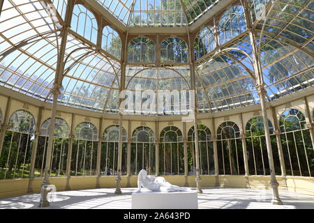 Das Crystal Palace (Palacio de Cristal) in Buen Retiro Park, eine Struktur aus Glas und Metall durch Ricardo Velázquez Bosco im Jahre 1887 in Madrid, Spanien. Stockfoto