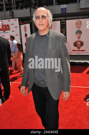 LOS ANGELES, Ca. April 08, 2012: Larry David an der Uraufführung von "Die drei Stooges" am Grauman's Chinese Theater, Hollywood. © 2012 Paul Smith/Featureflash Stockfoto