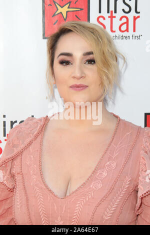 Der erste Stern 20. Jahrestag Feier im Skirball Cultural Center in Los Angeles, Kalifornien am 22 September, 2019 Mit: Emma Hunton Wo: Los Angeles, Kalifornien, Vereinigte Staaten, wenn: 23 Sep 2019 Credit: Sheri Determan/WENN.com Stockfoto