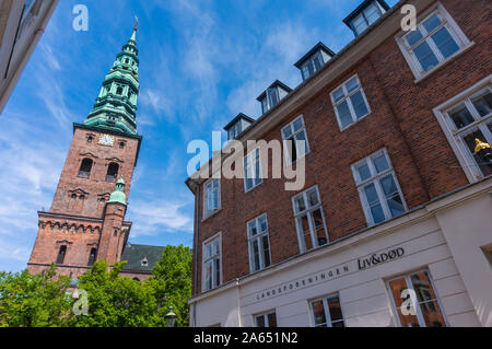 St. Nikolaus Kirche, jetzt Nikolaj Contemporary Art Center (Nikolaj Kunsthalle) in Kopenhagen Stockfoto