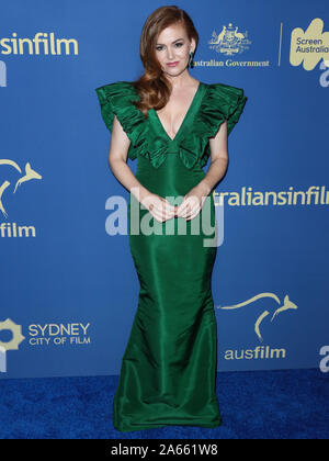 Century City, United States. 23 Okt, 2019. In Century City, LOS ANGELES, Kalifornien, USA - 23. Oktober: Schauspielerin Isla Fisher, das Tragen eines Alexia Maria Kleid kommt an der 2019 Australier in Film Awards im InterContinental Los Angeles Century City am 23. Oktober 2019 in Century City, Los Angeles, Kalifornien, USA. (Foto von Xavier Collin/Image Press Agency) Quelle: Bild Presse Agentur/Alamy leben Nachrichten Stockfoto
