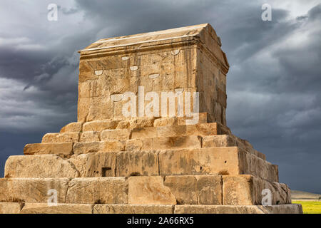 Grabmal des Kyros, 6 Jh. v. Chr., Pasargadae, Provinz Fars, Iran Stockfoto