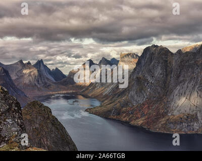 Berg Szene aus Lofoten Stockfoto