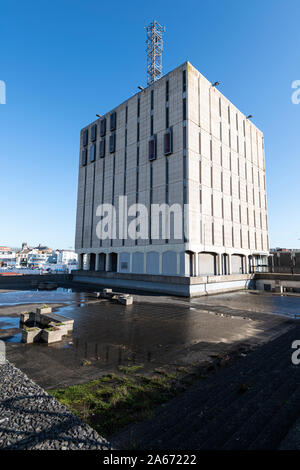 Polizeistation, Bonny Street, Blackpool, Lancashire. In den 1970er Jahren unter der Anleitung von Lancashire County Architekten Roger Stand gebaut Stockfoto