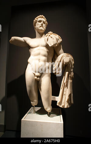 Italien, Rom, Palazzo Massimo alle Terme, Museo Nazionale Romano, Nationales Römisches Museum, Statue des römischen Kaisers Antoninus Pius (2. Jahrhundert n. Chr.) Stockfoto