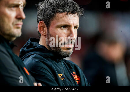 EINDHOVEN, Philips Stadion, 24-10-2019, Europa League Saison 2019/2020. PSV-Linz. PSV-Trainer Trainer Mark van Bommel Stockfoto