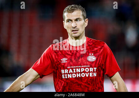 EINDHOVEN, Philips Stadion, 24-10-2019, Europa League Saison 2019/2020. PSV-Linz. PSV Spieler Daniel Schwaab Stockfoto