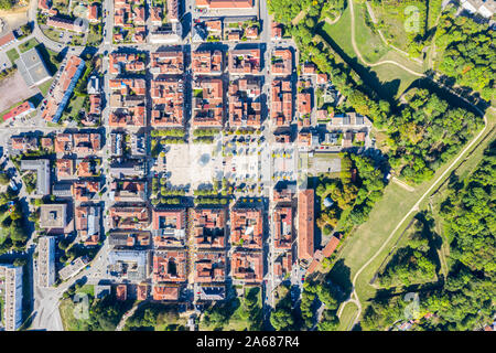 Start-förmige Bastionen und festen Mauern von Ville Neuve (New Town) von Longwy (Langich, Longkech) Stadt in Lothringen und Oberen Lothringen, Frankreich. Aeri Stockfoto