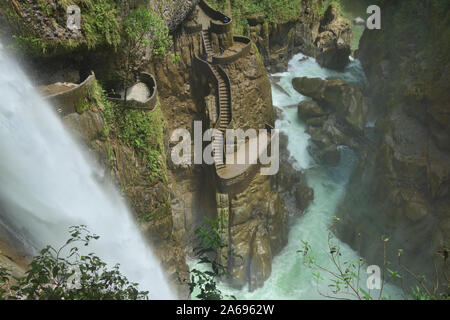 Die spektakuläre Paílón Del Diablo Wasserfall, Baños de Agua Santa, Ecuador Stockfoto