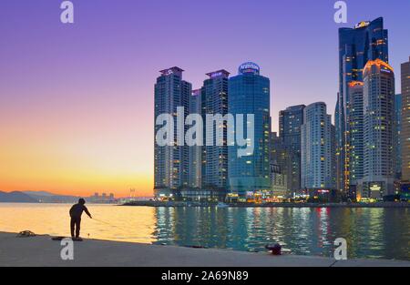 Fischer in Busan. Haeundae (Südkorea), 01-09-2016 Stockfoto
