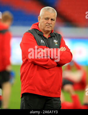 Wales' Trainer Warren Gatland während einer Trainingseinheit im International Stadium Yokohama. Stockfoto