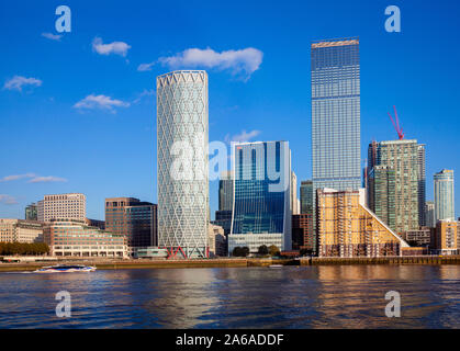 Canary Wharf Komplex in Docklands London fotografiert im Nov. 2019. Stockfoto