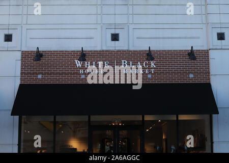 Gaithersburg, Maryland/USA - Oktober 18, 2019: Das Weiße Haus/Schwarz Markt main store Niederlassung in Gaithersburg, MD. Stockfoto