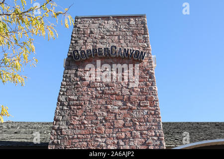 Gaithersburg, Maryland/USA - Oktober 18, 2019: Kupfer Canyon Grill Logo auf ihren Hauptrestaurant Niederlassung in Gaithersburg, MD. Stockfoto