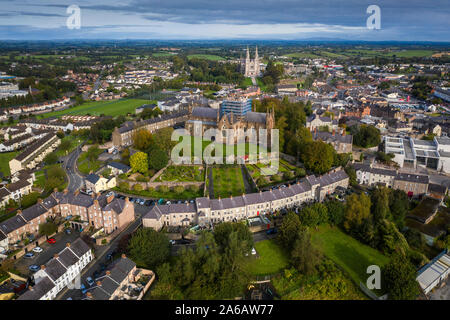 Luftaufnahmen von Armagh City, County Armagh, Nordirland Stockfoto