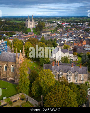 Luftaufnahmen von Armagh City, County Armagh, Nordirland Stockfoto