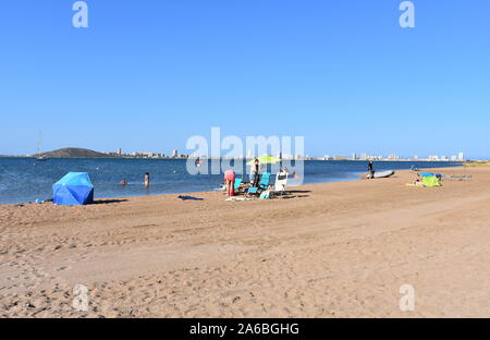 Sandstrand in Mar de Cristal, Mar Menor, Murcia, Spanien Stockfoto