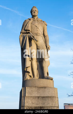 Statue in Devonshire Granit von König William IV (William 4.) des Vereinigten Königreichs von Großbritannien und Irland, die von Samuel Nixon. Jetzt im Greenwich Park. London. Großbritannien (105) Stockfoto