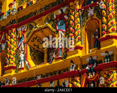 Die Kirche von San Andrés Xecul, Guatemala Stockfoto