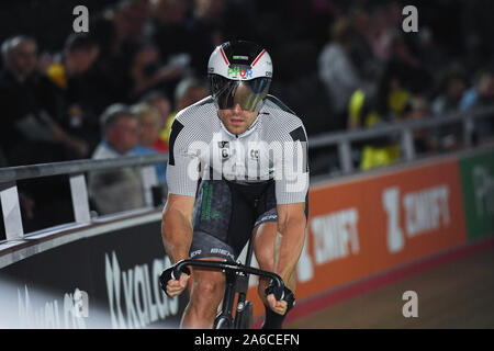 London, Großbritannien. 25 Okt, 2019. Maximilian Levy in Deutschland Männer 200 m TT bei Tag 4 der sechs Tage London 2019 Fliegen bei Lee Valley VeloPark am Freitag, Oktober 25, 2019 in London, Vereinigtes Königreich. Credit: Taka Wu/Alamy leben Nachrichten Stockfoto