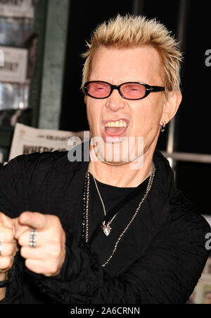 HOLLYWOOD, CA - 24. Oktober: Billy Idol die Premiere der von Netflix" Der Ire besucht' an TCL Chinese Theatre am 24. Oktober 2019 in Hollywood, Kalifornien. Stockfoto
