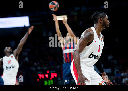 Vitoria, Spanien. 25. Oktober, 2019. Paul Brandon (Olympiakos Piräus) während der Basketball Spiel der Saison 2018/2019 von Turkish Airlines EuroLeague zwischen Saski Baskonia und BC Olympiakos Piräus an Fernando Buesa Arena Center am 25. Oktober 2019 in Vitoria, Spanien. © David Gato/Alamy leben Nachrichten Stockfoto