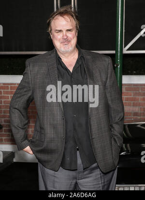 Los Angeles, CA - 24. Oktober 2019: Gary Basaraba kommt für die Premiere von Netflix" Der Ire' an TCL Chinese Theatre statt Stockfoto