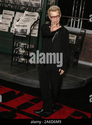 Los Angeles, CA - 24. Oktober 2019: Billy Idol kommt für die Premiere von Netflix" Der Ire' an TCL Chinese Theatre statt Stockfoto