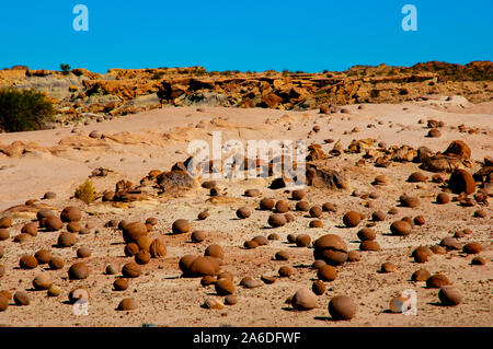 Stein Kugeln - Ischigualasto Provincial Park - Argentinien Stockfoto